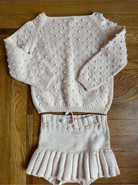 Misha And Puff peach cotton sweater and skating skirt